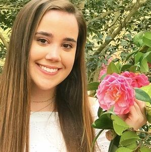 Meet your Posher, Savannah